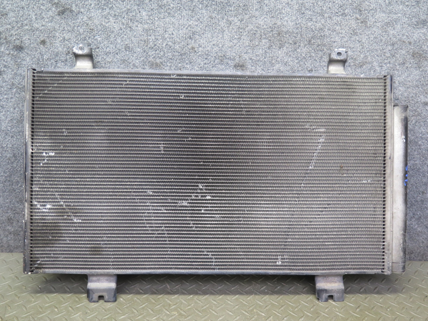 08-14 Lexus USE20L Is-f A/C Air Condition Condenser w Oil Cooler Bracket OEM