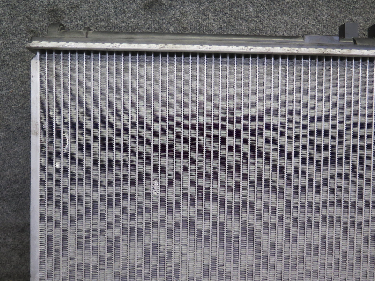 02-10 Lexus Z40 SC430 Engine Coolant Radiator w Cap Denso