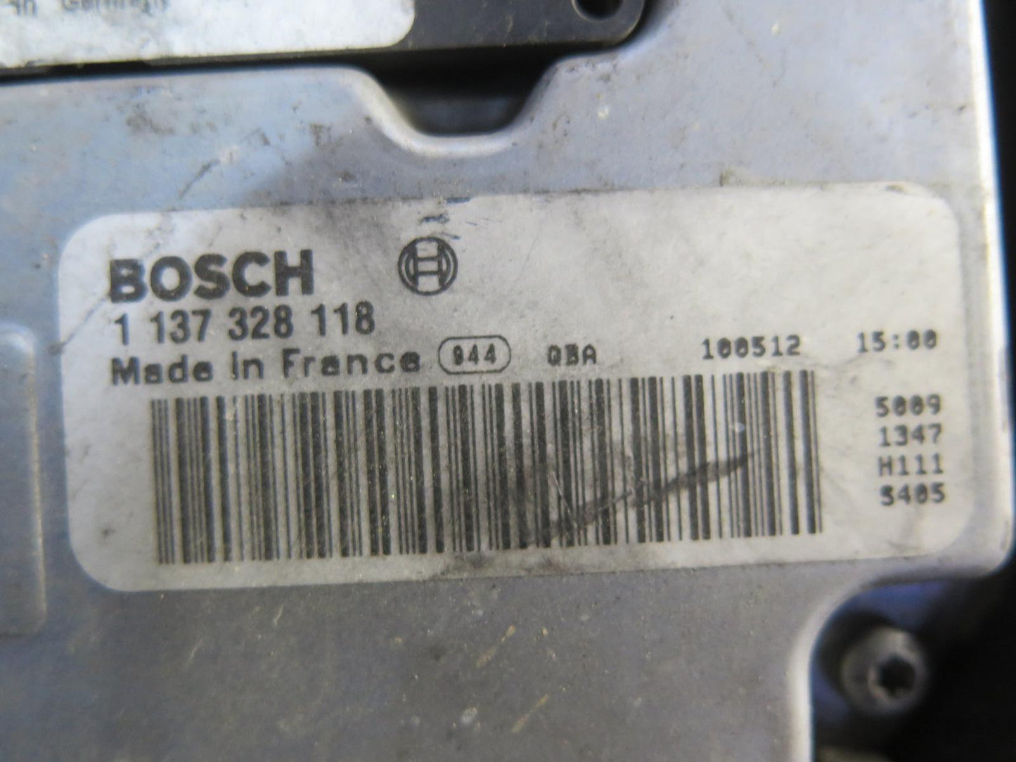 2011 BMW E89 Z4 N54 A/T DCT Engine Radiator Condenser Fan Shroud Oil Cooler Assy