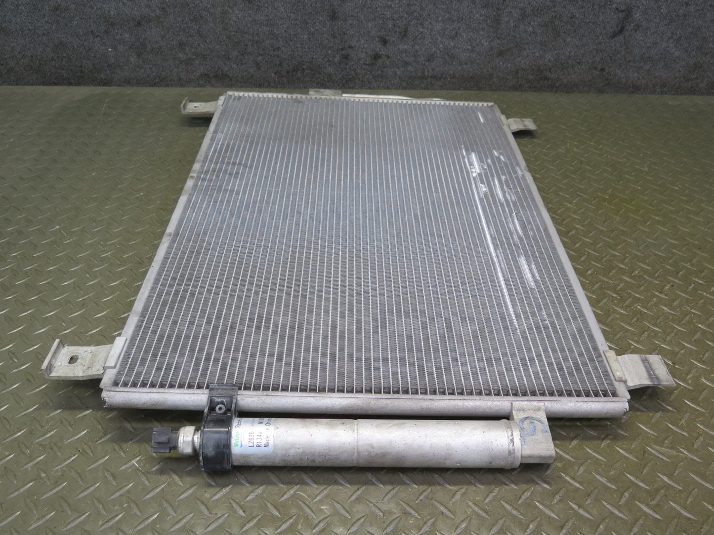 2013-2020 Infiniti JX35 QX60 A/C Air Condition Condenser 92100-3JA0A