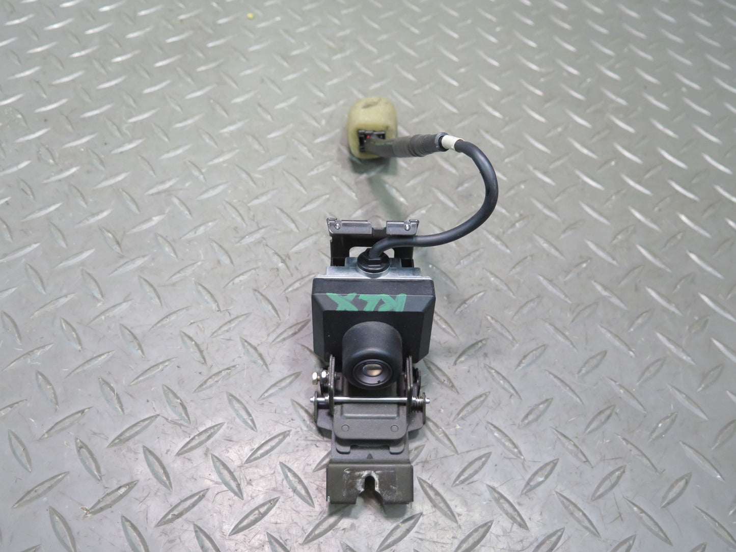 2003-2007 Lexus UZJ100L LX470 Rear Night Vision Camera 86480-60020