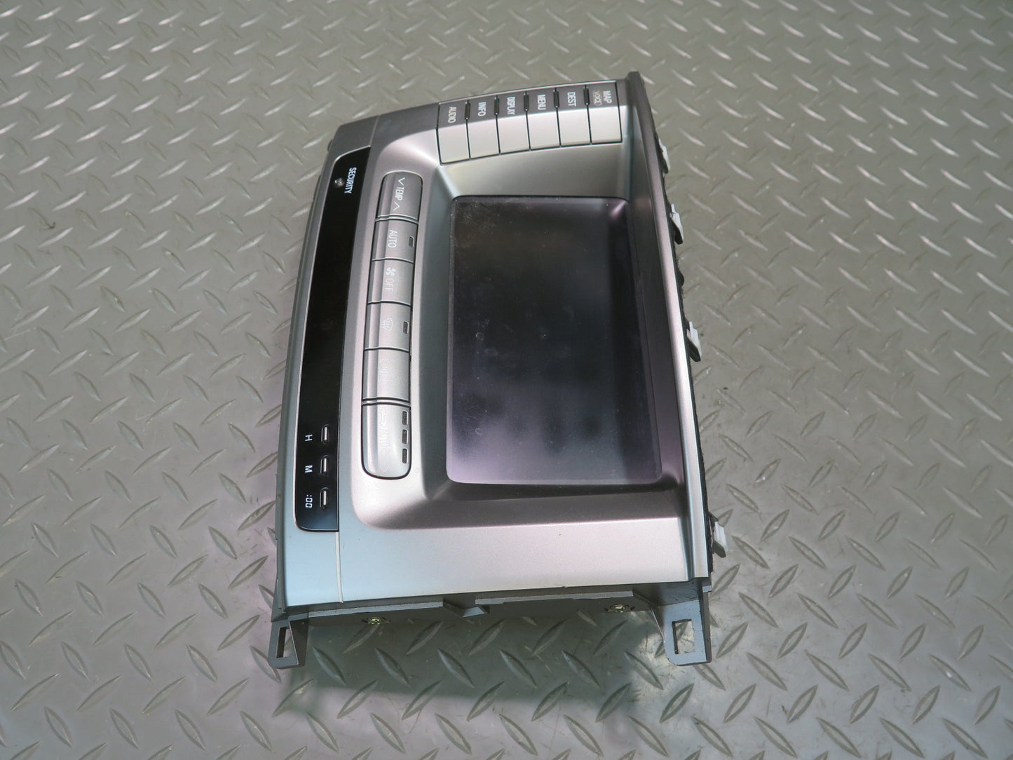 2003-2004 Lexus UZJ100L LX470 Dash GPS Navigation Screen Display 86111-60140