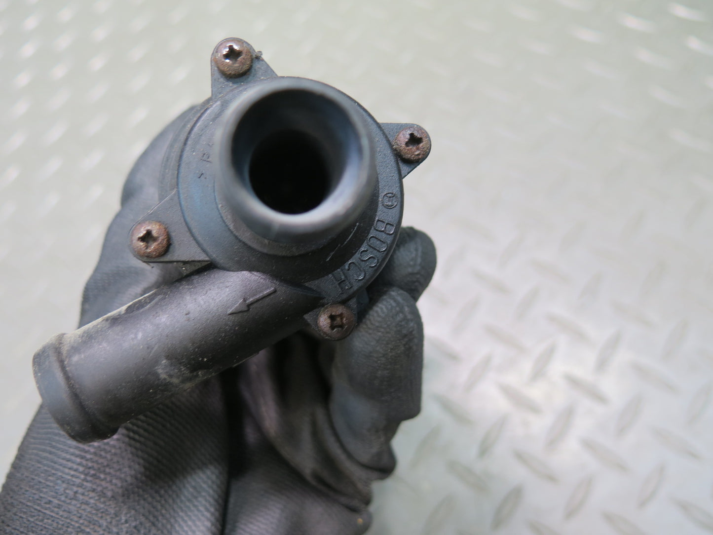00-03 VW Eurovan T4 2.8L Engine Coolant Auxiliary AUX Water Pump OEM