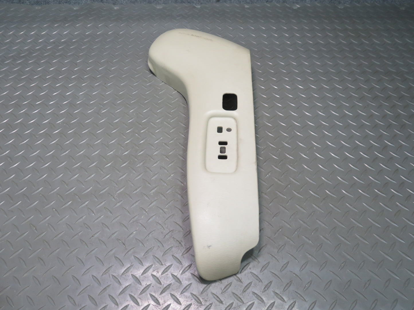 1998-2007 Lexus UZJ100L LX470 Front Left Seat Side Trim Cover Panel Ivory Set