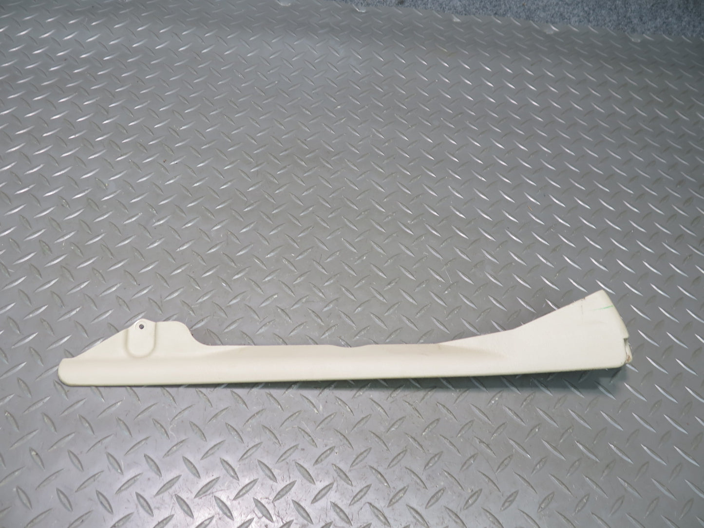1998-2007 Lexus UZJ100L LX470 Front Left Seat Side Trim Cover Panel Ivory Set