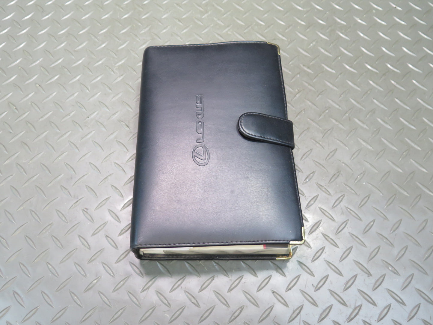 2003 Lexus UZJ100L LX470 Owners Operator User Guide Manual Book Case Set