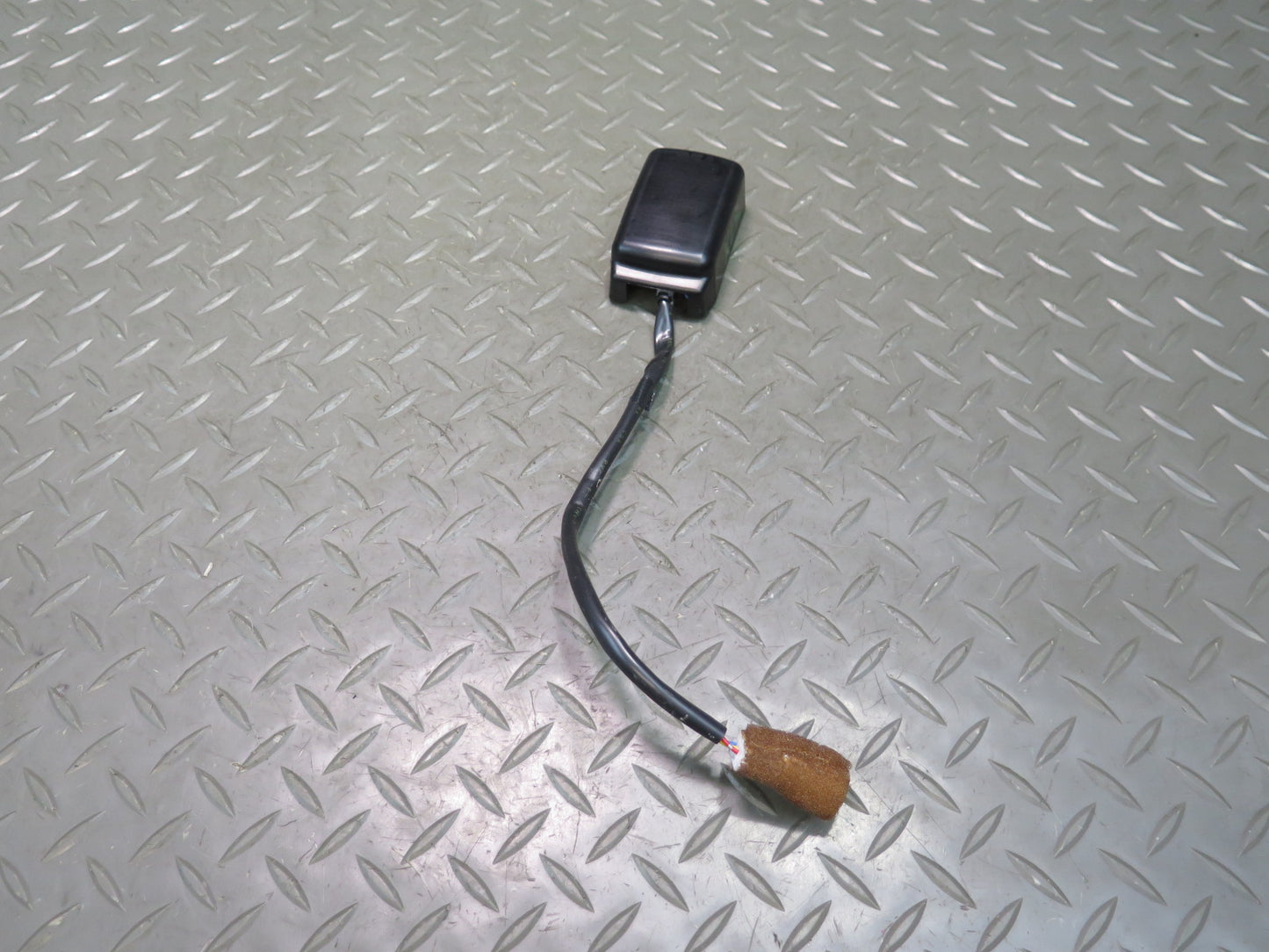 2003-2007 Lexus UZJ100L LX470 Windshield Rain Sensor