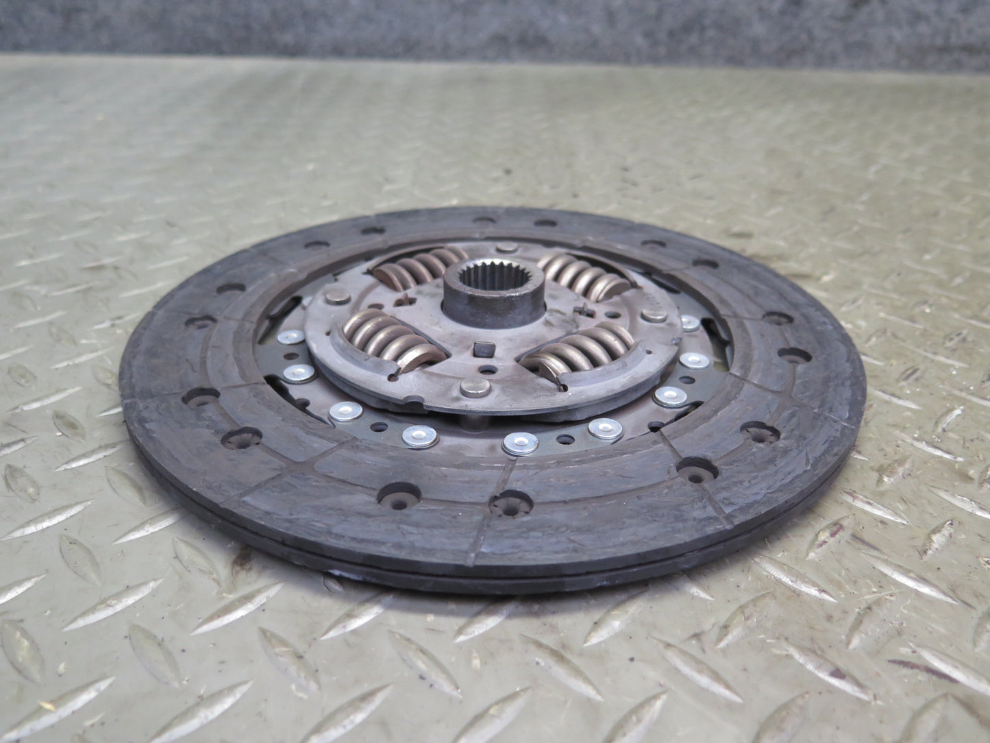2007 Nissan Z33 350Z FS6R31A M/T Flywheel Pressure Plate Clutch KIT Set 101K OEM