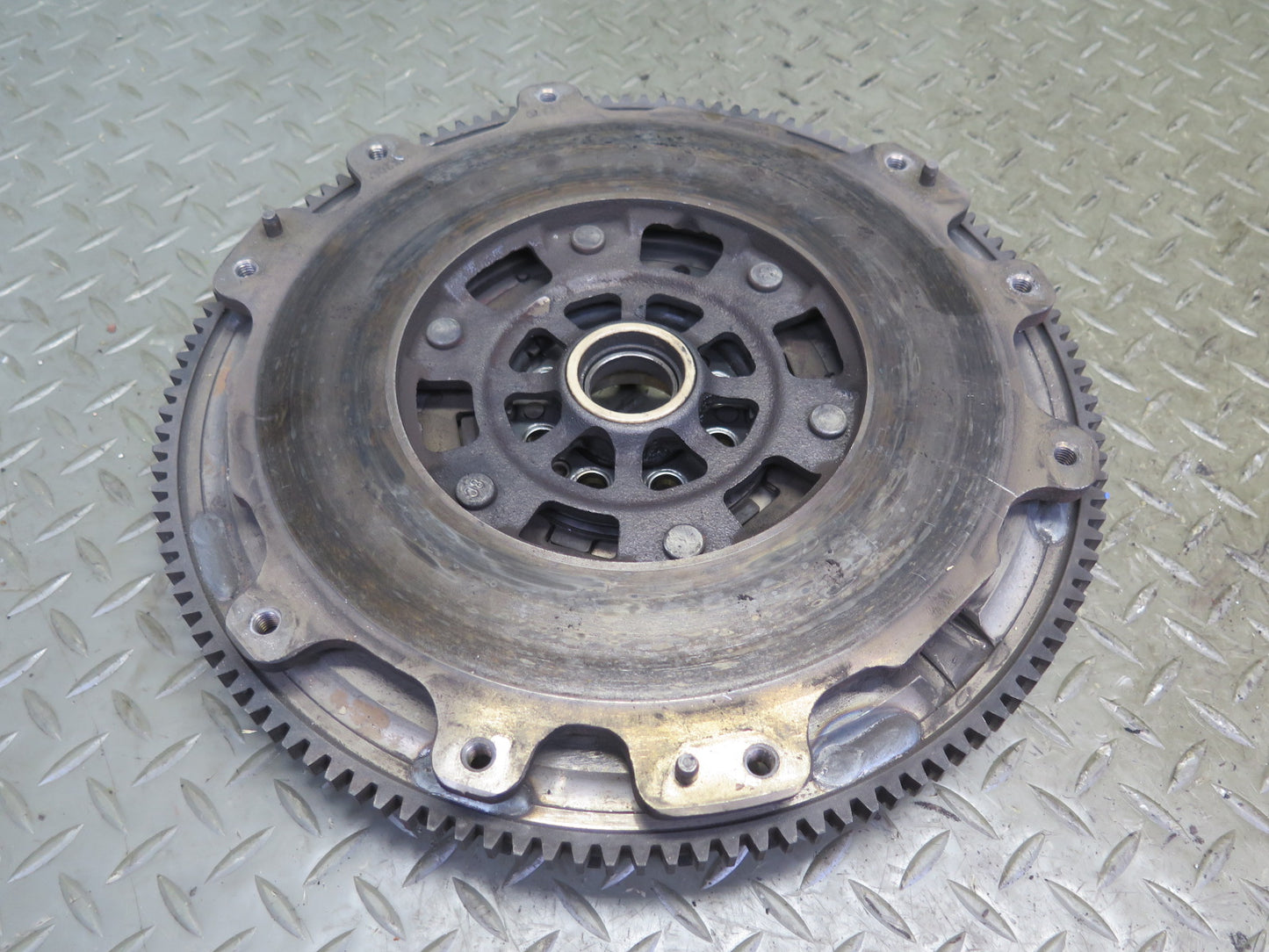2007 Nissan Z33 350Z FS6R31A M/T Flywheel Pressure Plate Clutch KIT Set 101K OEM