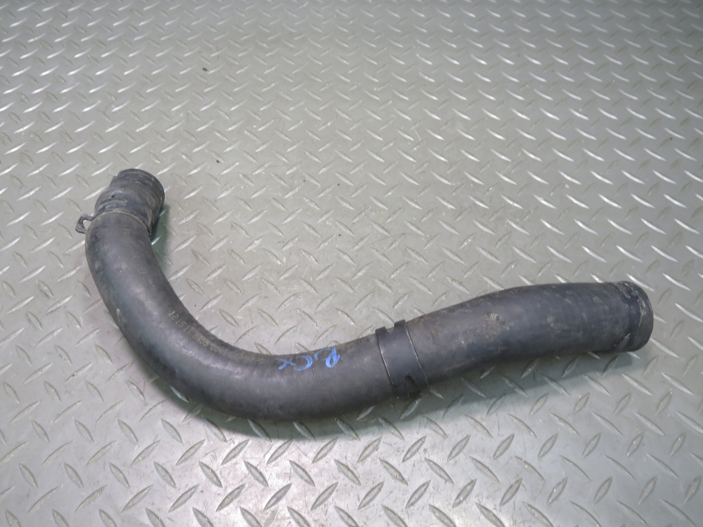 2004-2009 Cadillac XLR 4.6L V8 Engine Coolant Water Pipe Line Hose Tube