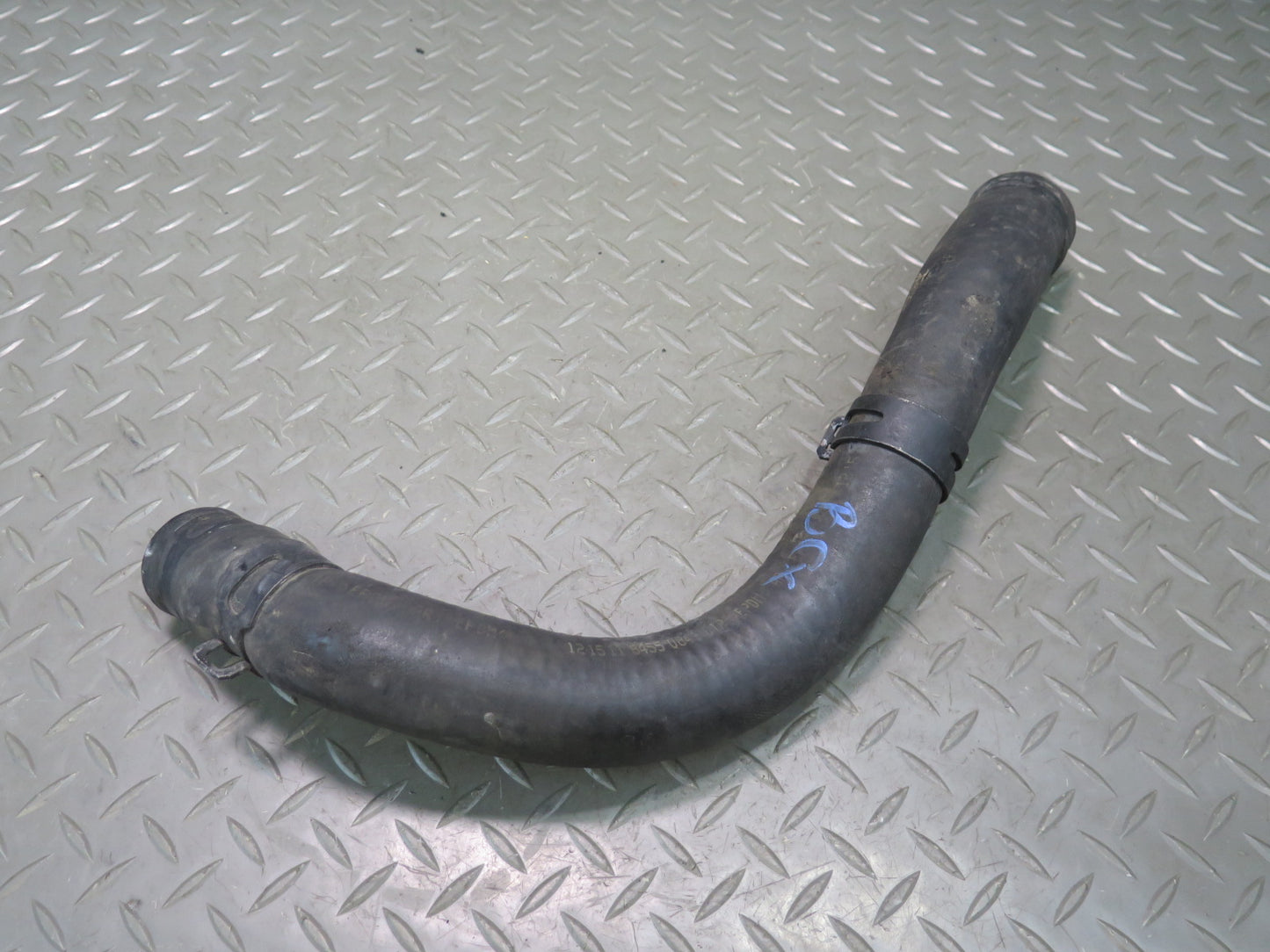 2004-2009 Cadillac XLR 4.6L V8 Engine Coolant Water Pipe Line Hose Tube