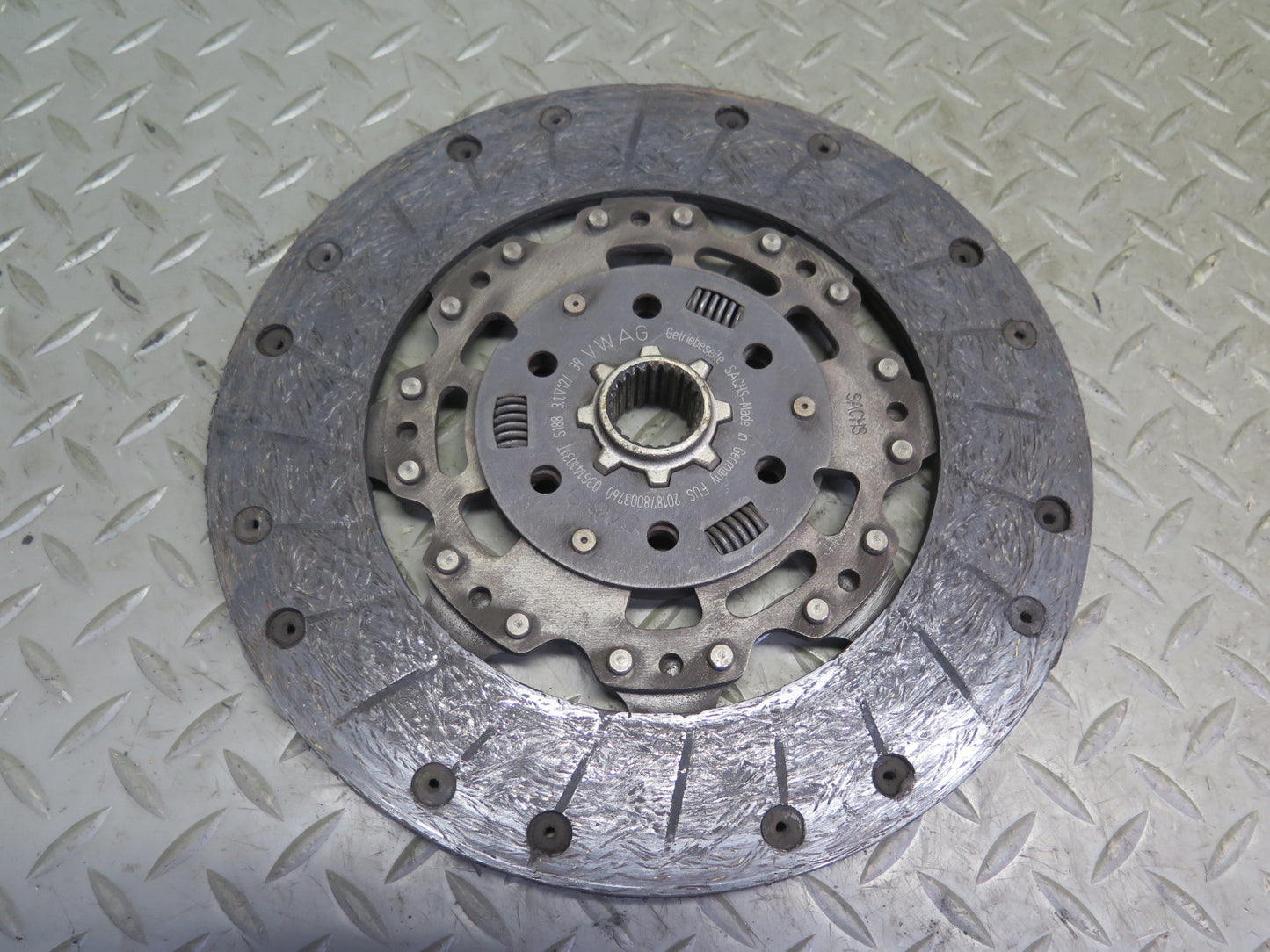 12-13 VW Golf R MK6 AWD M/T Manual Flywheel Clutch Pressure Plate Bolt Set OEM