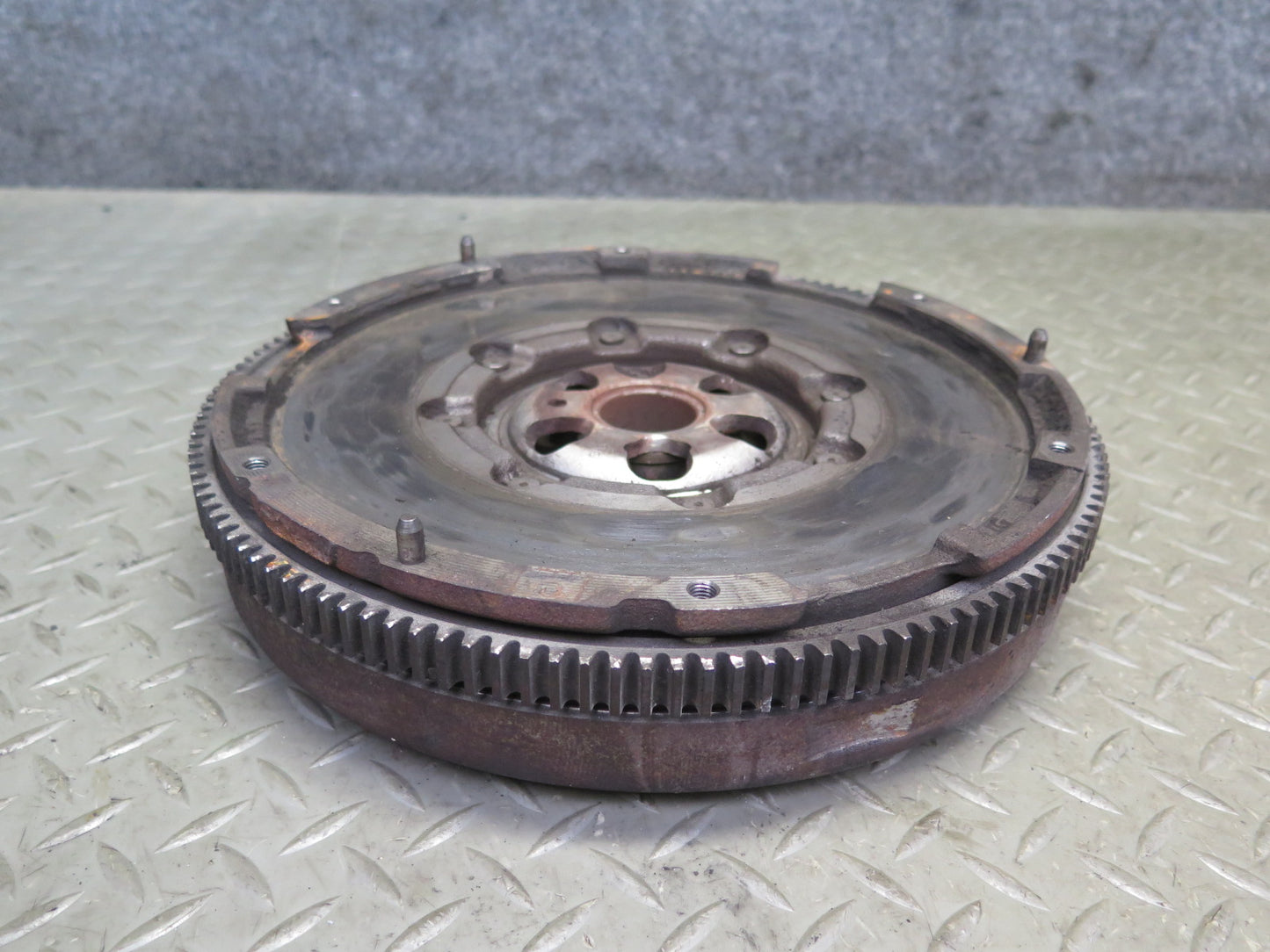 12-13 VW Golf R MK6 AWD M/T Manual Flywheel Clutch Pressure Plate Bolt Set OEM