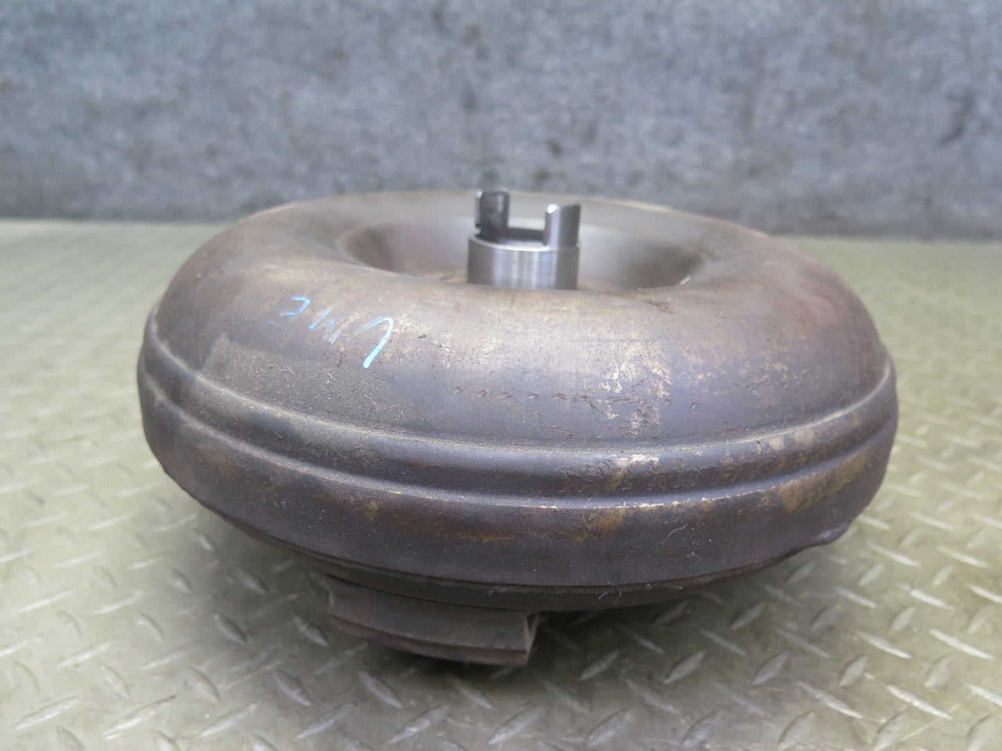 75-76 Mercedes W115 300D 4-SPEED A/T Automatic Transmission Torque Converter OEM