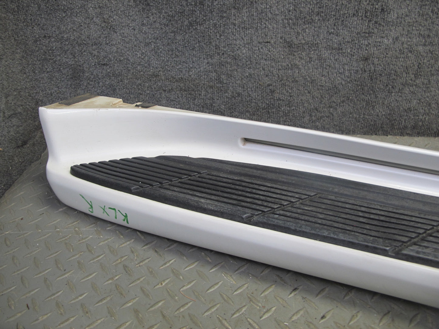 2003-2007 Lexus UZJ100L LX470 Running Board Side Step Lower Trim Molding Set