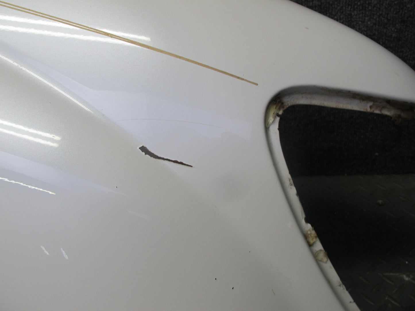 2003-2007 Lexus UZJ100L LX470 Front Right Fender Shell Panel Cover White