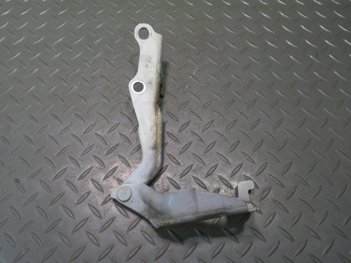 1998-2007 Lexus UZJ100L LX470 Front Left & Right Hood Hinge Set of 2