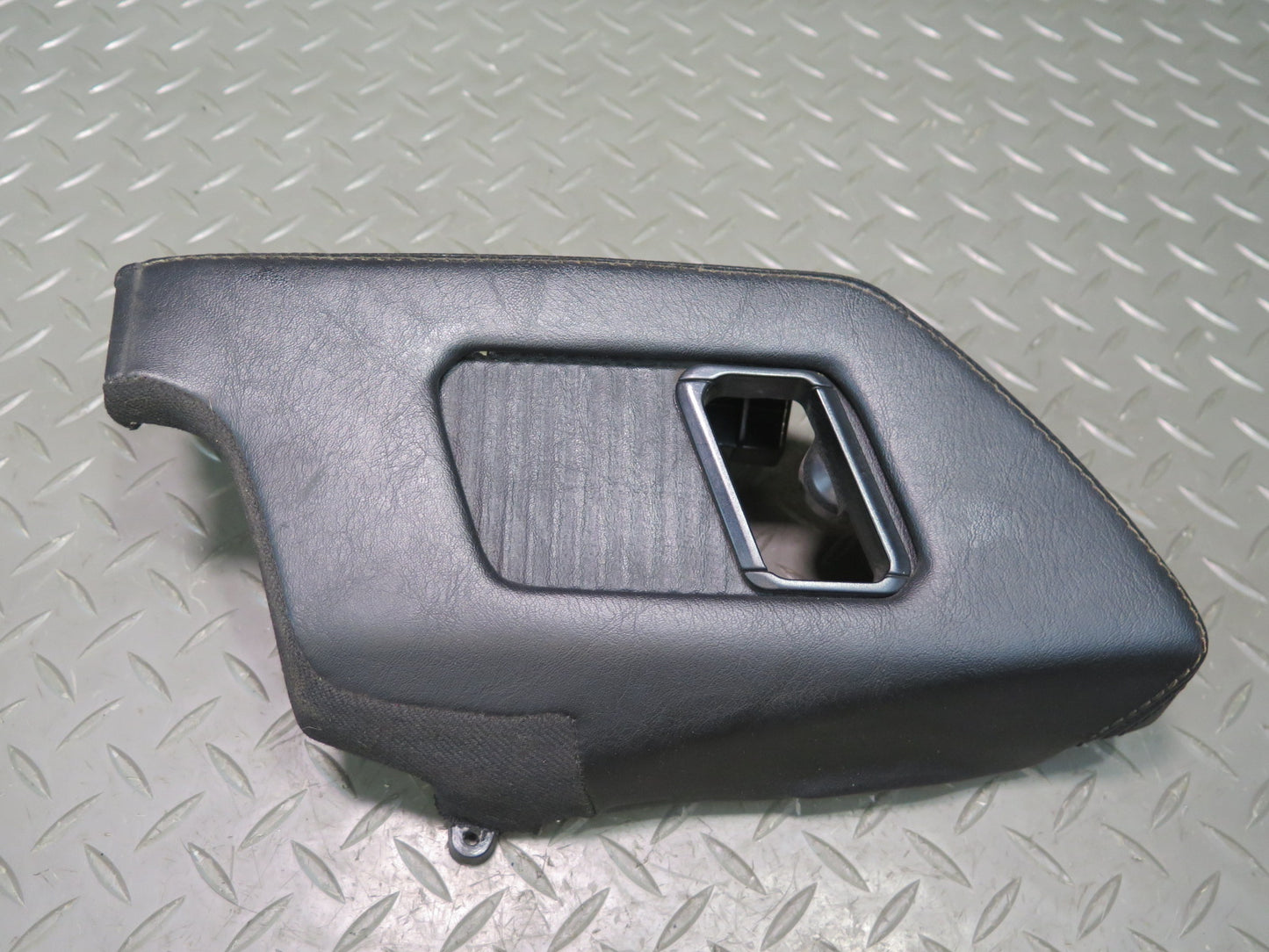 94-02 Mercedes R129 Sl-class Center Right B Pillar Upper Trim Cover Panel OEM