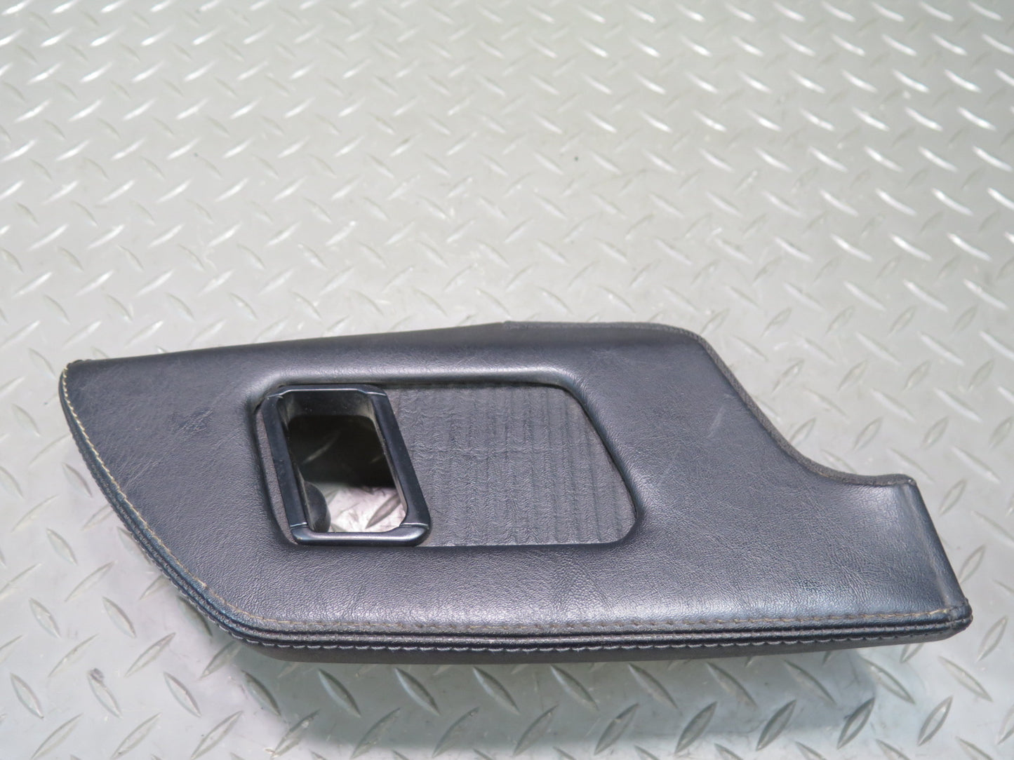 94-02 Mercedes R129 Sl-class Center Right B Pillar Upper Trim Cover Panel OEM