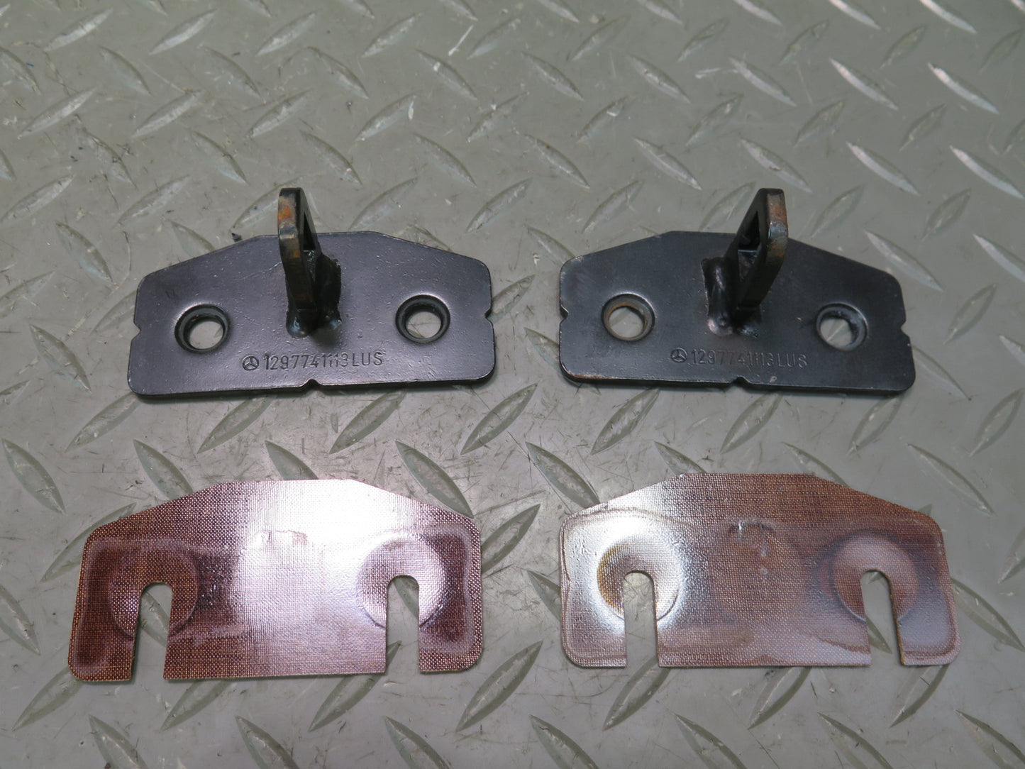 94-02 Mercedes R129 SL Convertible TOP Roof Lock Locking  Catch Set OEM