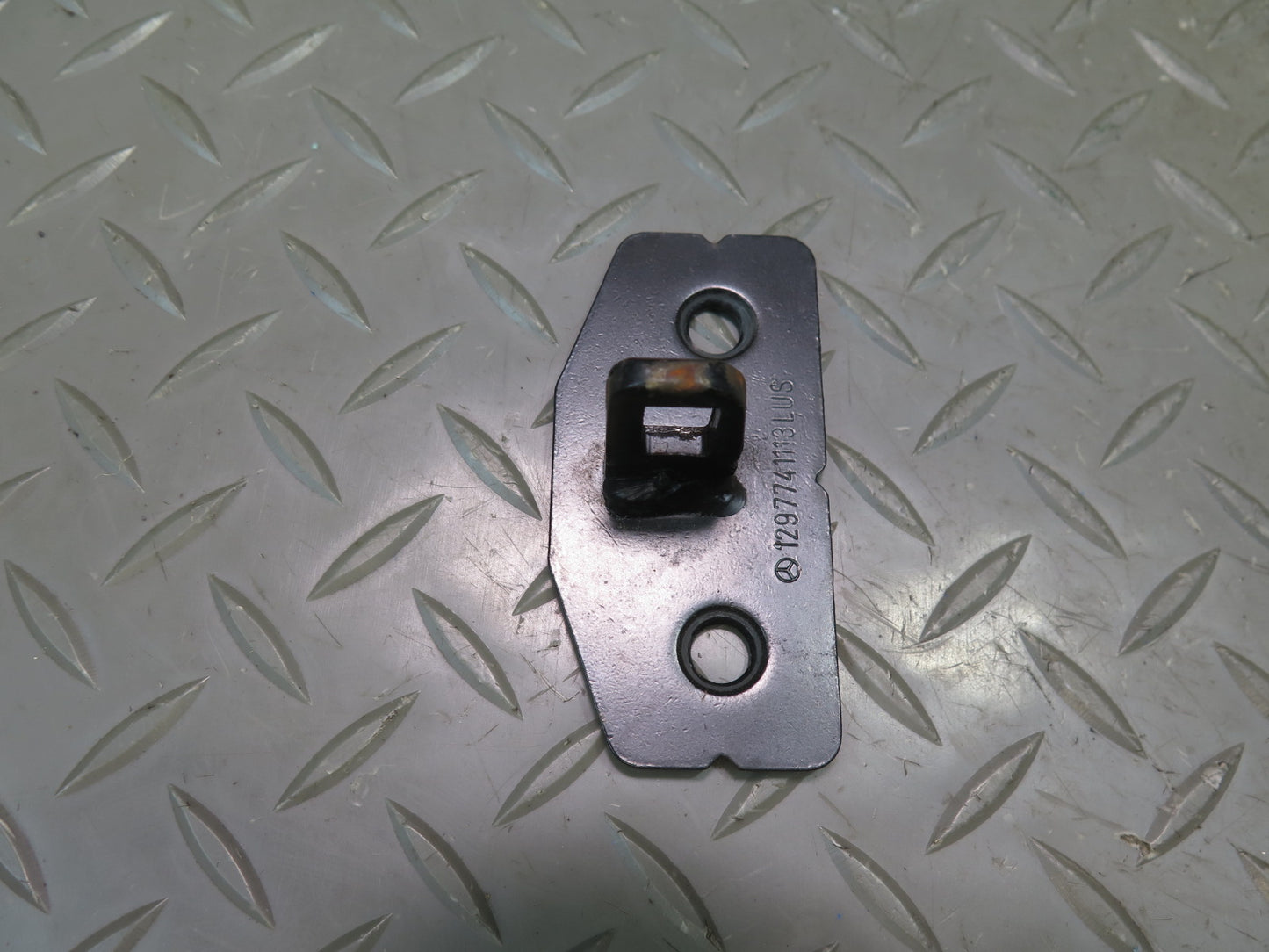 94-02 Mercedes R129 SL Convertible TOP Roof Lock Locking  Catch Set OEM