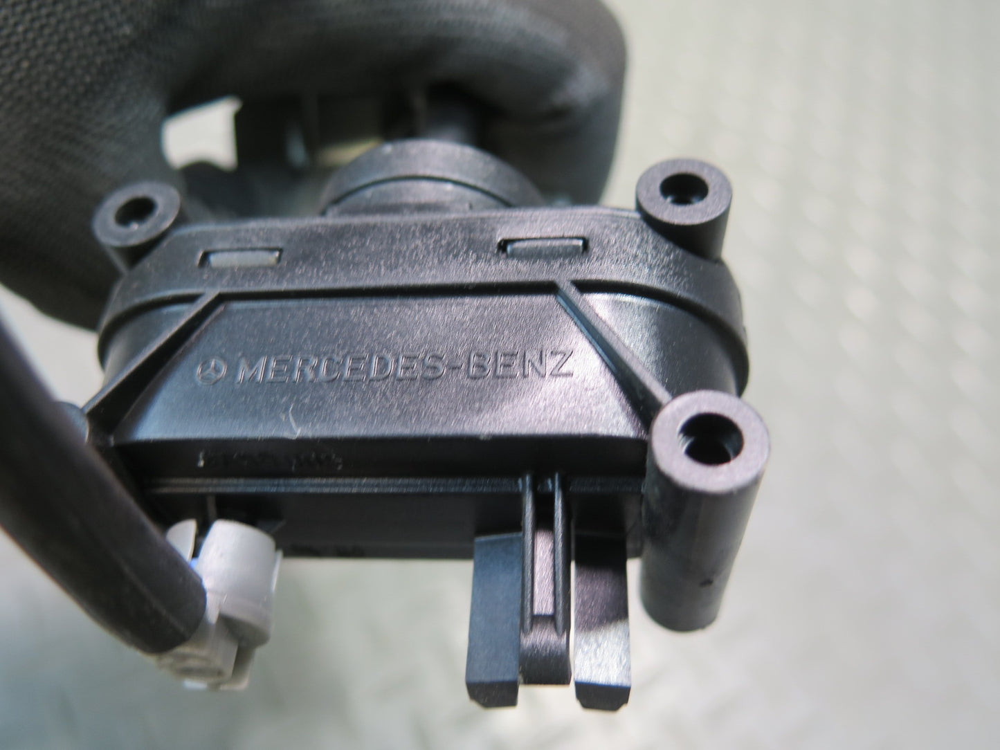 94-02 Mercedes R129 SL Rear Trunk Lid Lock Latch Actuator OEM