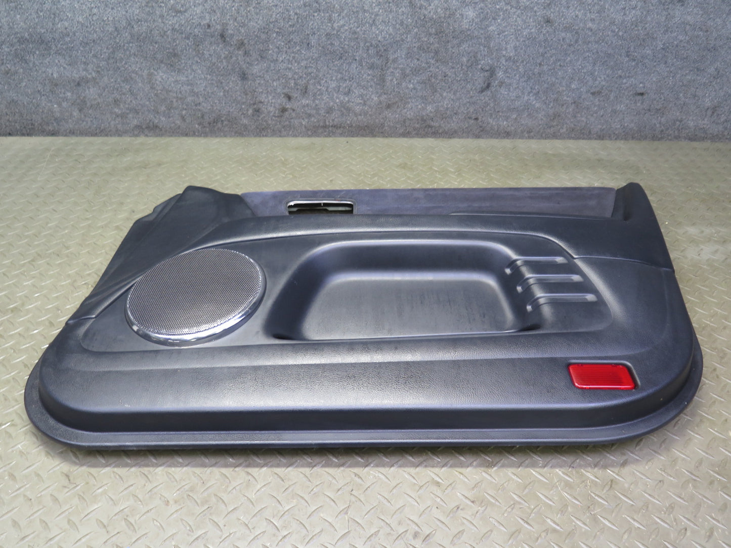 04-05 Lexus JCE10L IS300 Set of 2 Front Left & Right Door Panel Trim Cover OEM
