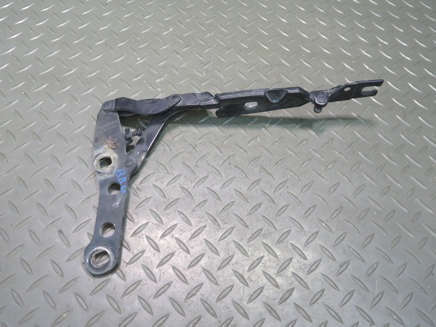 2001-2006 BMW E46 M3 3-SERIES Front Hood Hinge Shock Support Set