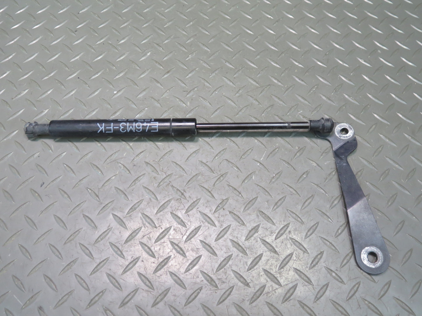 2001-2006 BMW E46 M3 3-SERIES Front Hood Hinge Shock Support Set