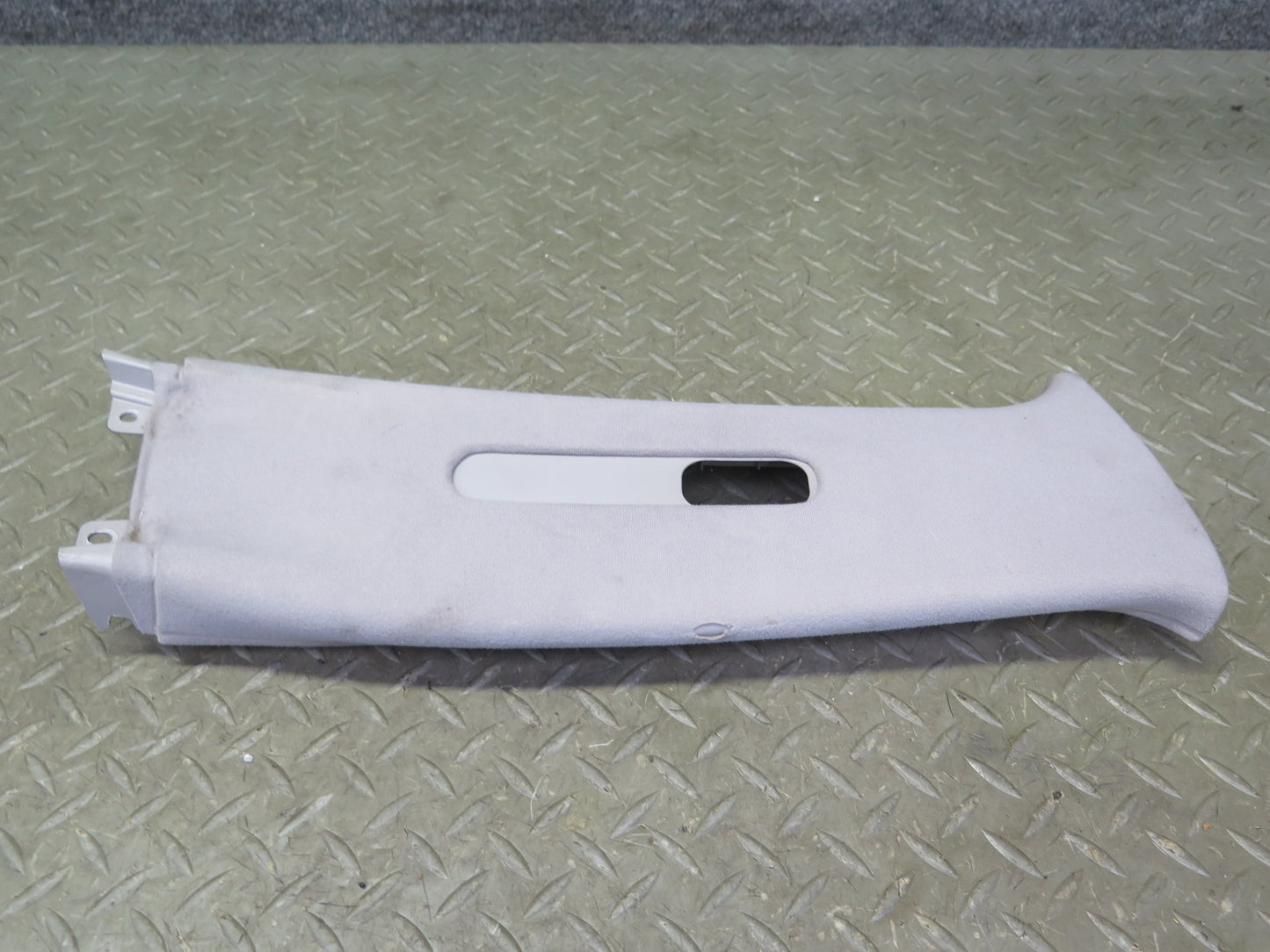 03-05 Lexus JCE10L IS300 Set of 2 Center B Pillar Upper Trim Cover Panel OEM