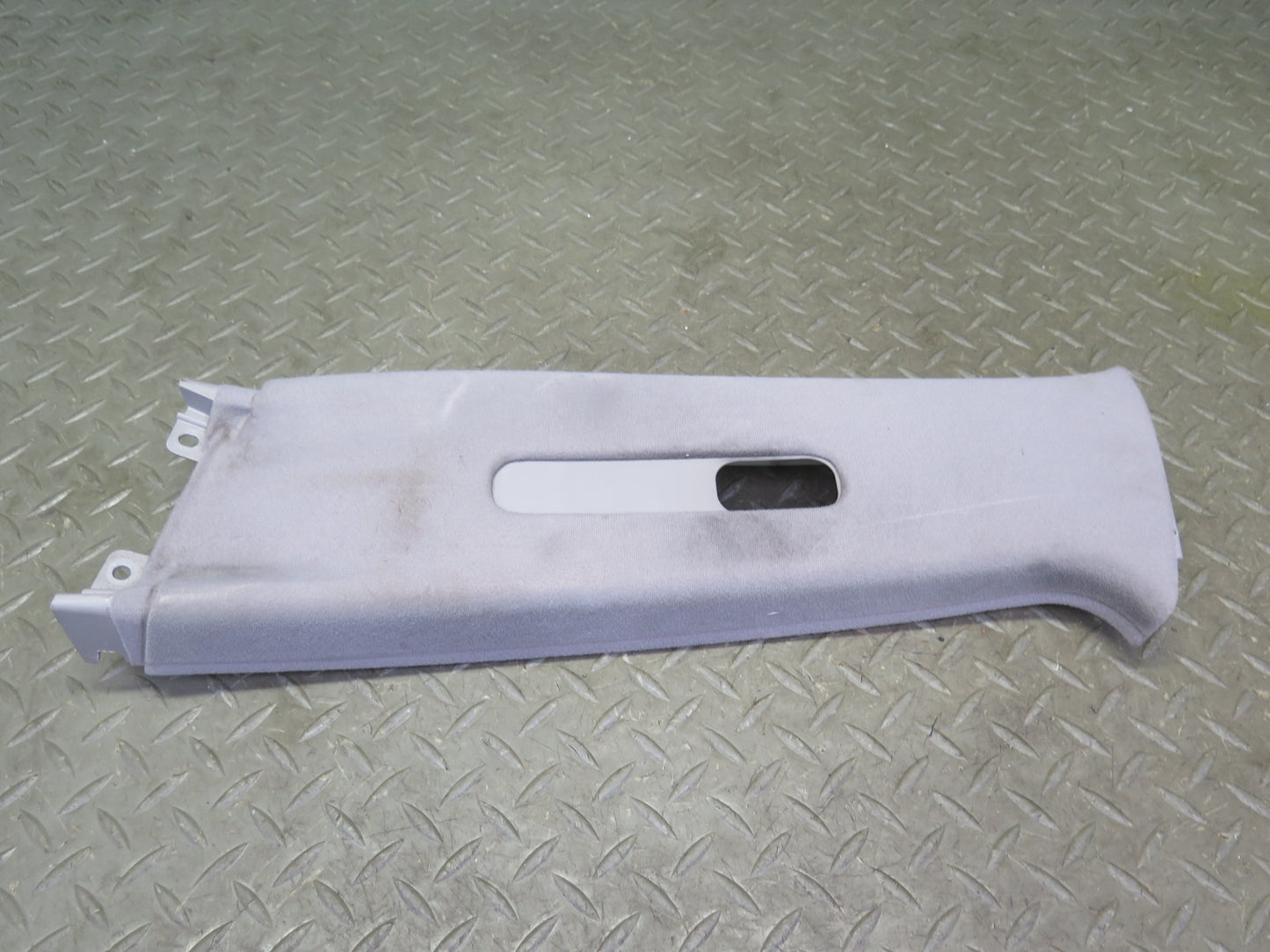 03-05 Lexus JCE10L IS300 Set of 2 Center B Pillar Upper Trim Cover Panel OEM