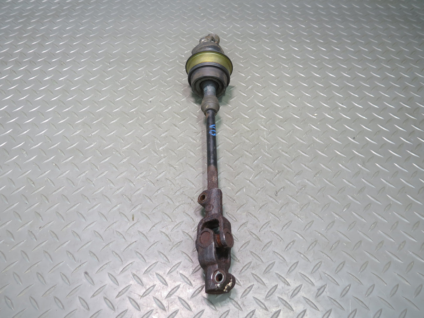 01-05 Lexus JCE10L IS300 Steering Column U Joint Linkage Shaft OEM
