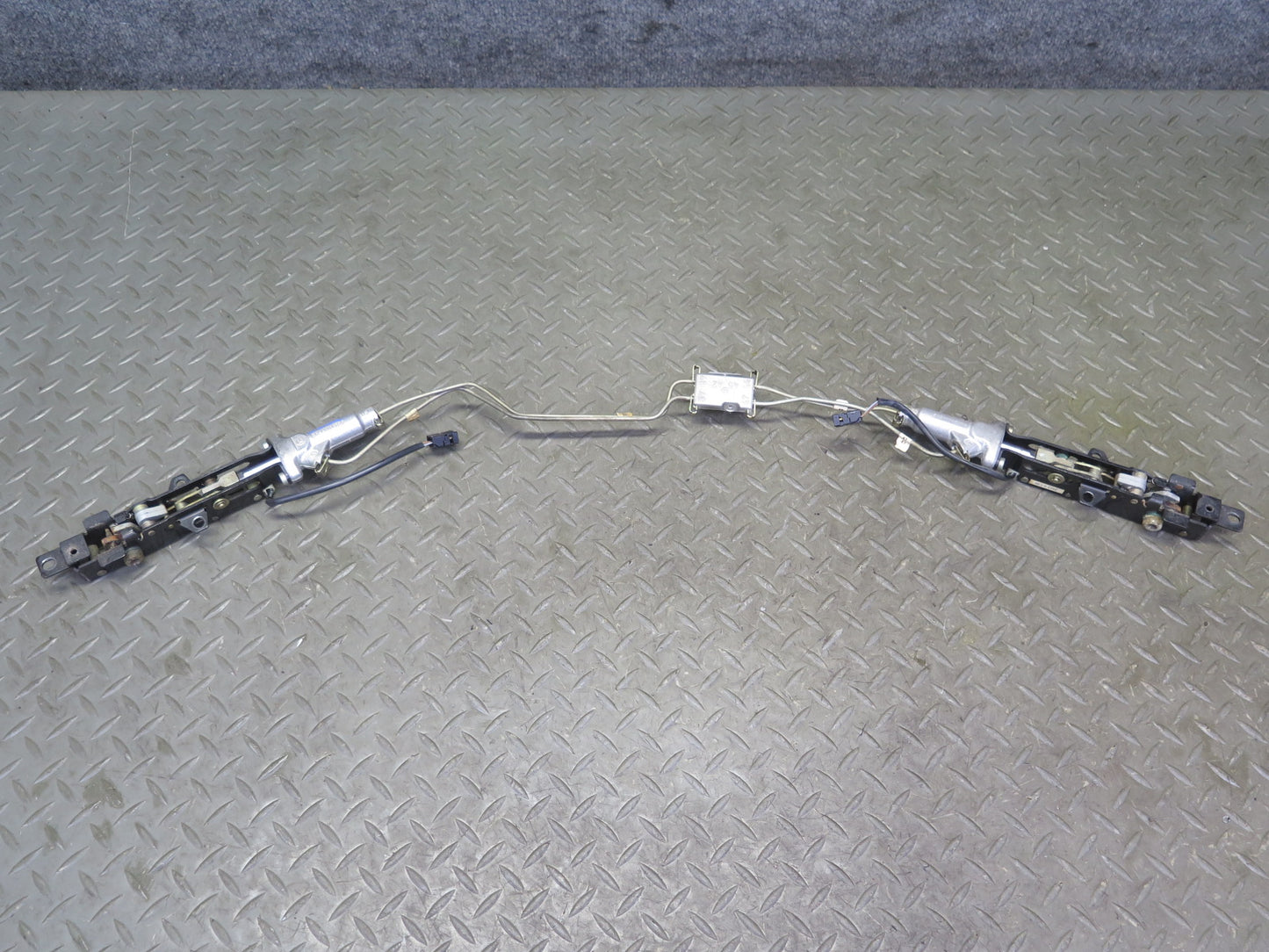 96-02 Mercedes R129 SL Convertible TOP Roof Hydraulic Cylinder Valve Block Set