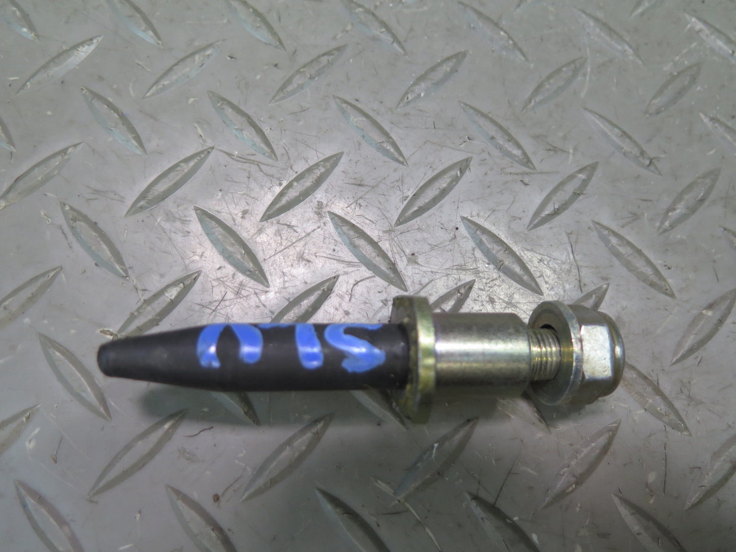 94-02 Mercedes R129 Sl-class Set of 2 Hardtop TOP Roof Bolts OEM