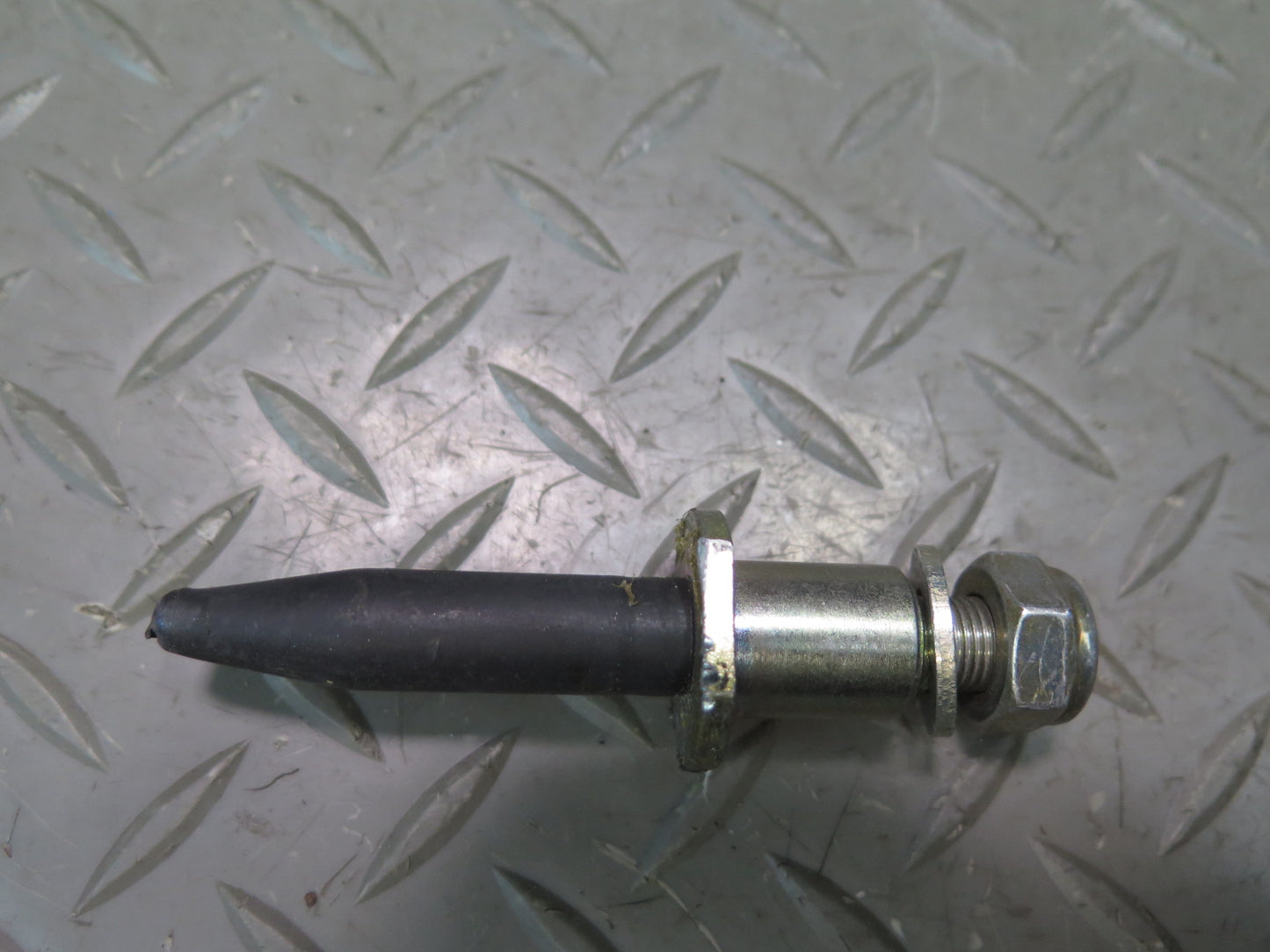 94-02 Mercedes R129 Sl-class Set of 2 Hardtop TOP Roof Bolts OEM