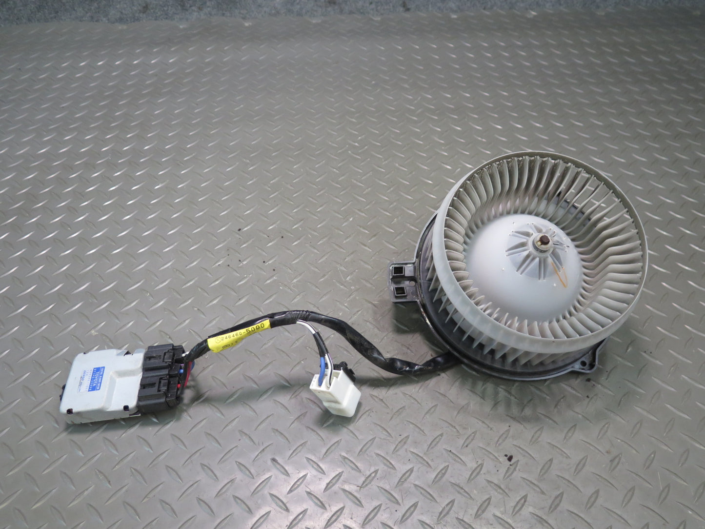 01-05 Lexus JCE10L IS300 A/C Heater Blower Motor Fan w Control Module Set OEM