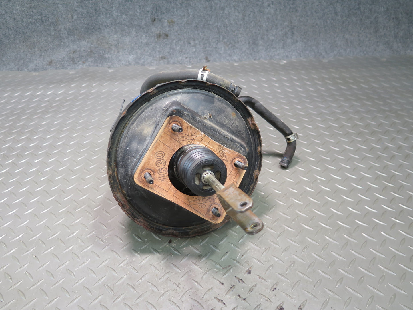 02-05 Lexus JCE10L IS300 Brake Master Cylinder Booster Fluid Reservoir OEM