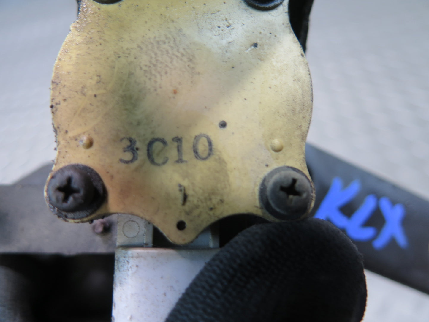 03-07 Lexus UZJ100L LX470 Rear Left Suspension Height Level Sensor