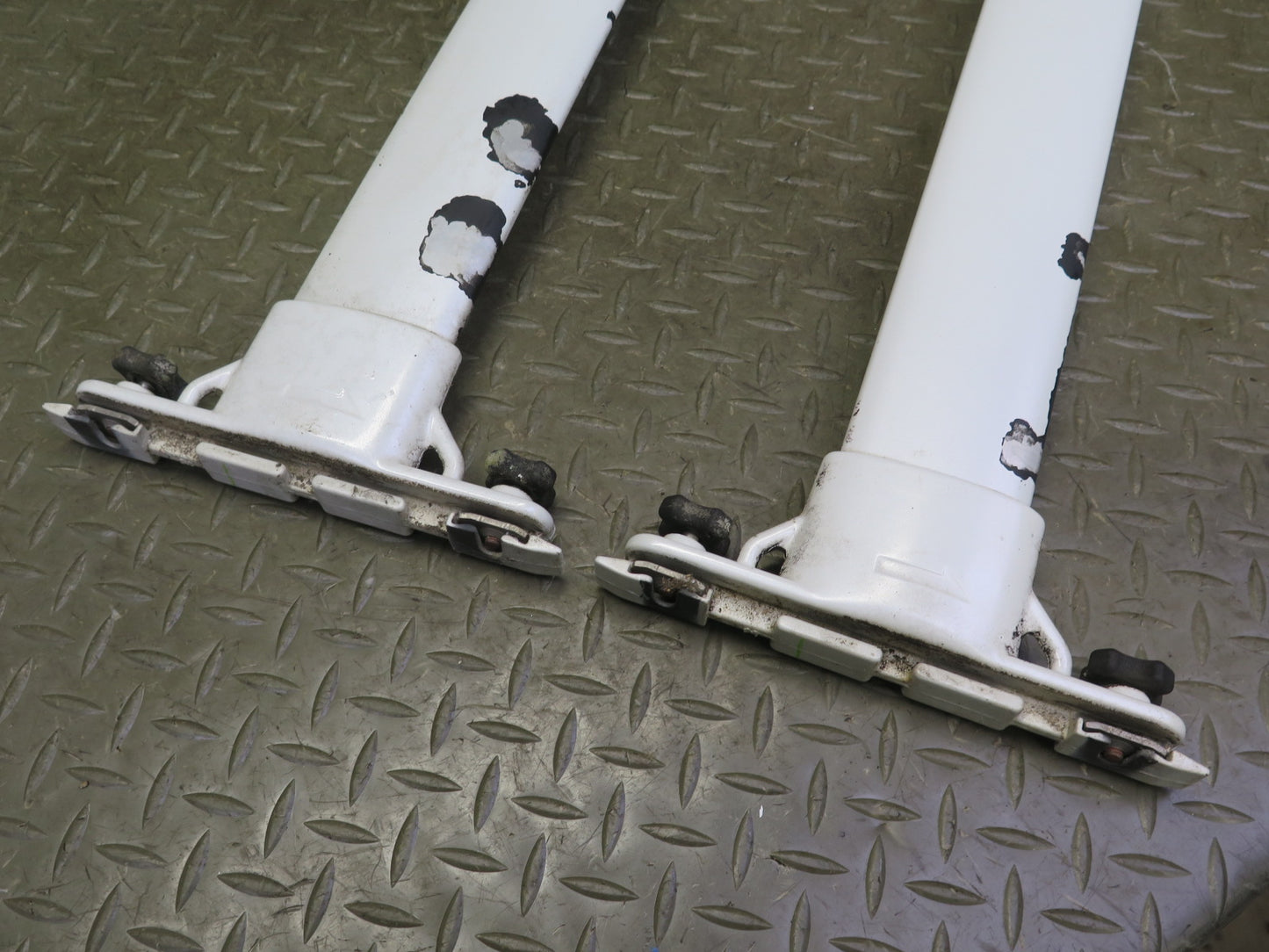 2003-2007 Lexus UZJ100L LX470 Left & Right Roof Luggage Rack Rail Cross Bar Set