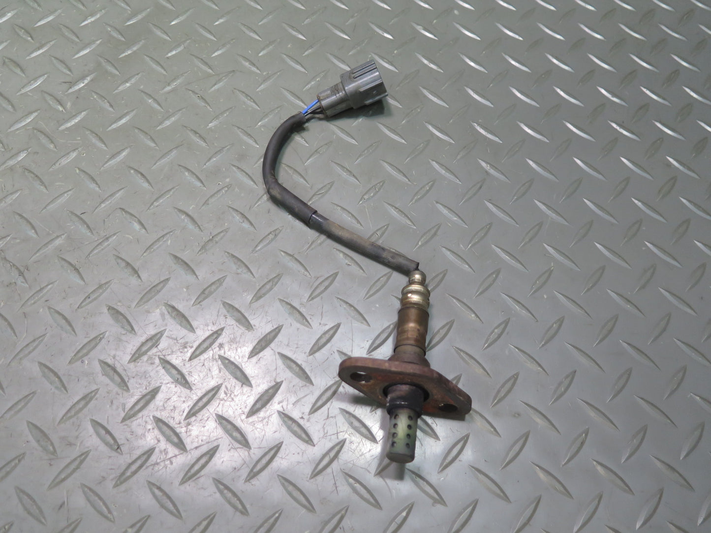 2003-2007 Lexus UZJ100L LX470 Oxygen O2 Exhaust Lambda Sensor Set of 2