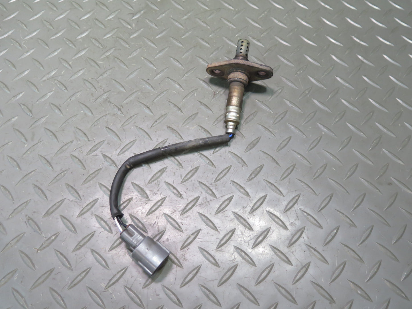 2003-2007 Lexus UZJ100L LX470 Oxygen O2 Exhaust Lambda Sensor Set of 2
