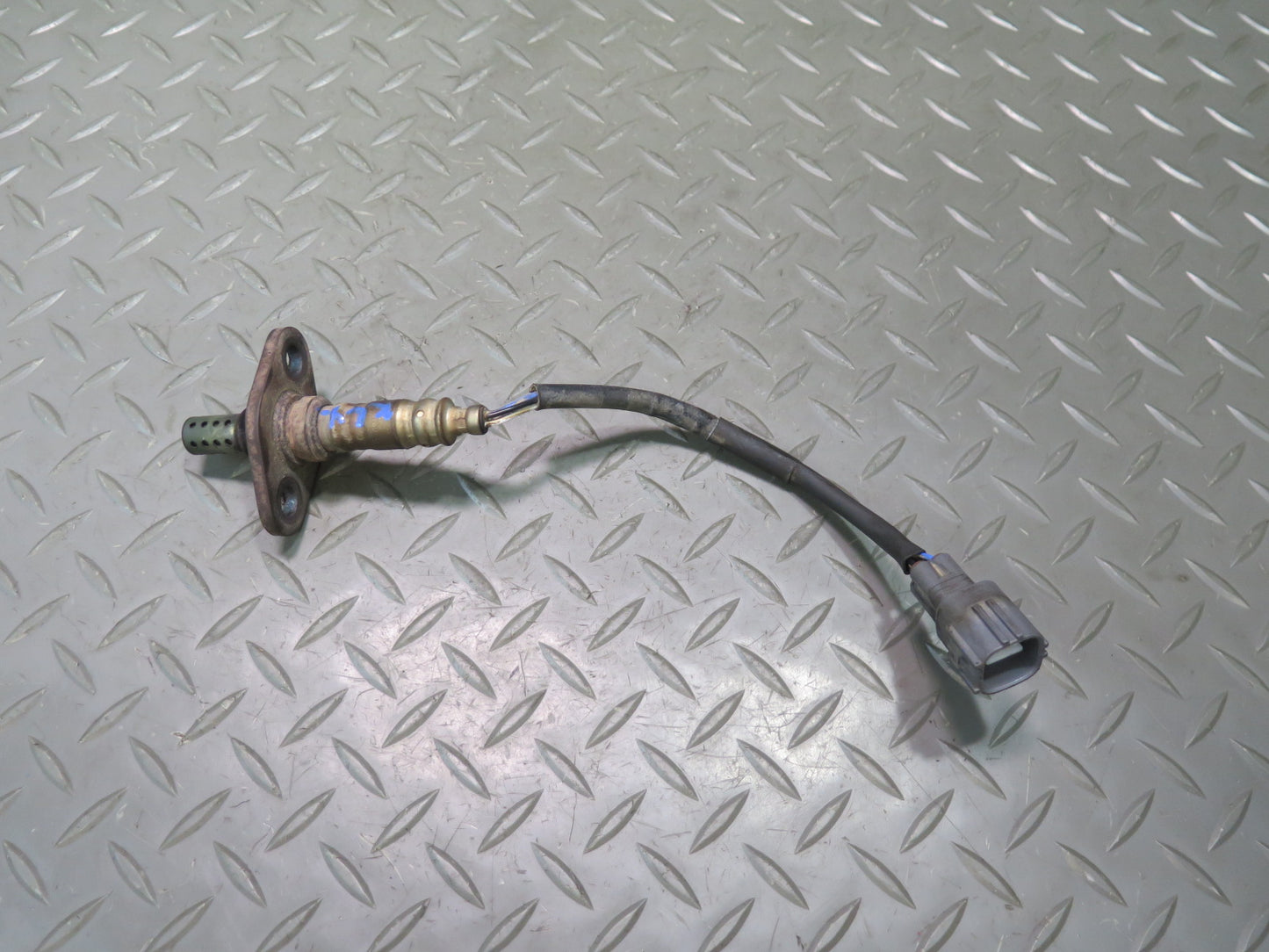 2003-2007 Lexus UZJ100L LX470 Oxygen O2 Exhaust Lambda Sensor Set of 2