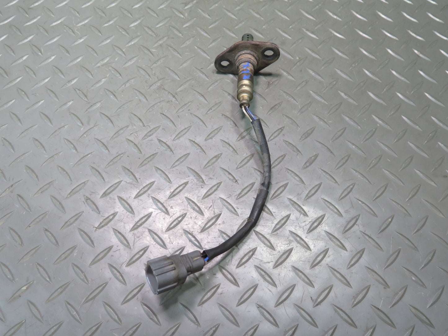 2003-2007 Lexus UZJ100L LX470 Oxygen O2 Exhaust Lambda Sensor Set of 2