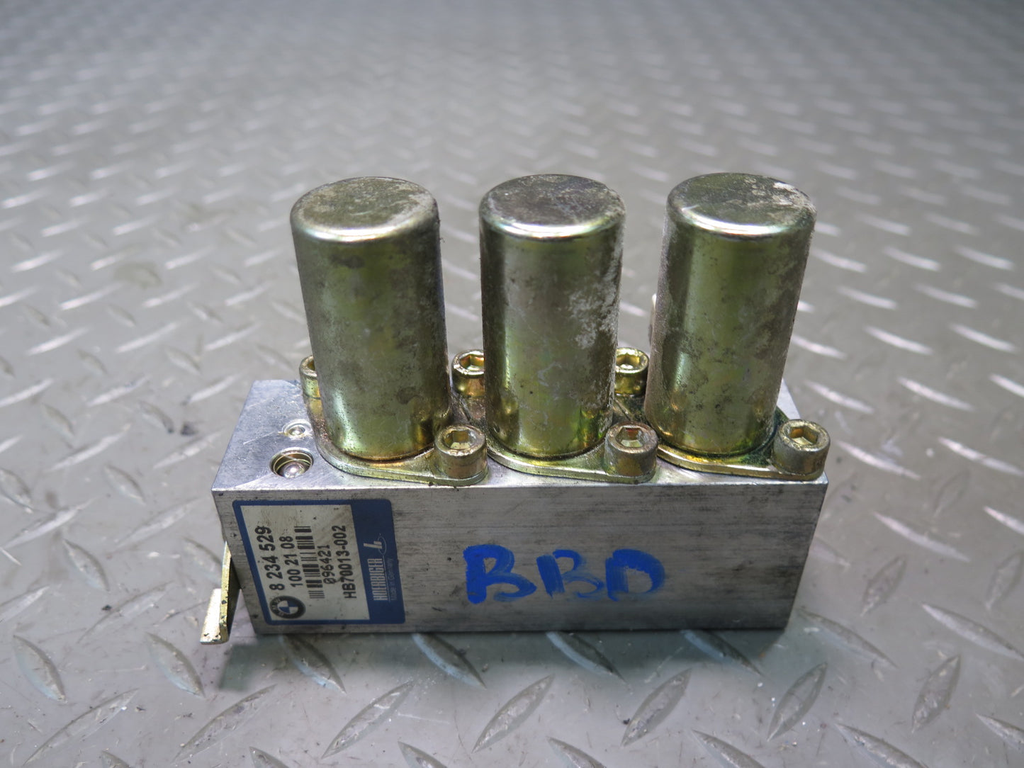 2001-2006 BMW E46 M3 3-SERIES Convertible Folding TOP Hydraulic Pump Valve Block
