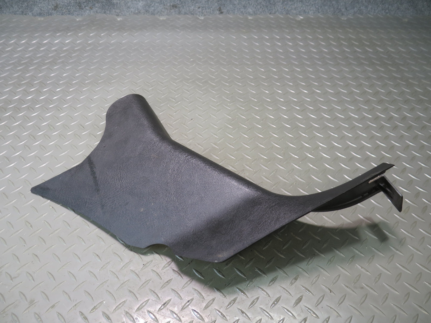 2003-2009 Hummer H2 Front Right Pass Side Lower Kick Trim Cover Panel