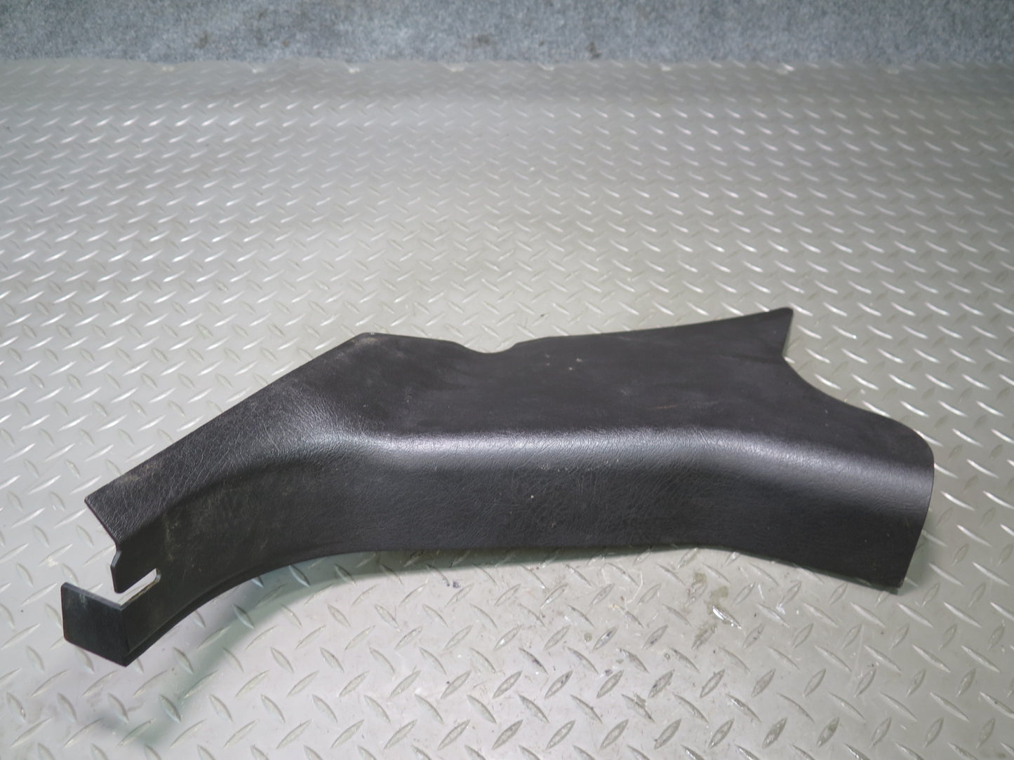 2003-2009 Hummer H2 Front Right Pass Side Lower Kick Trim Cover Panel