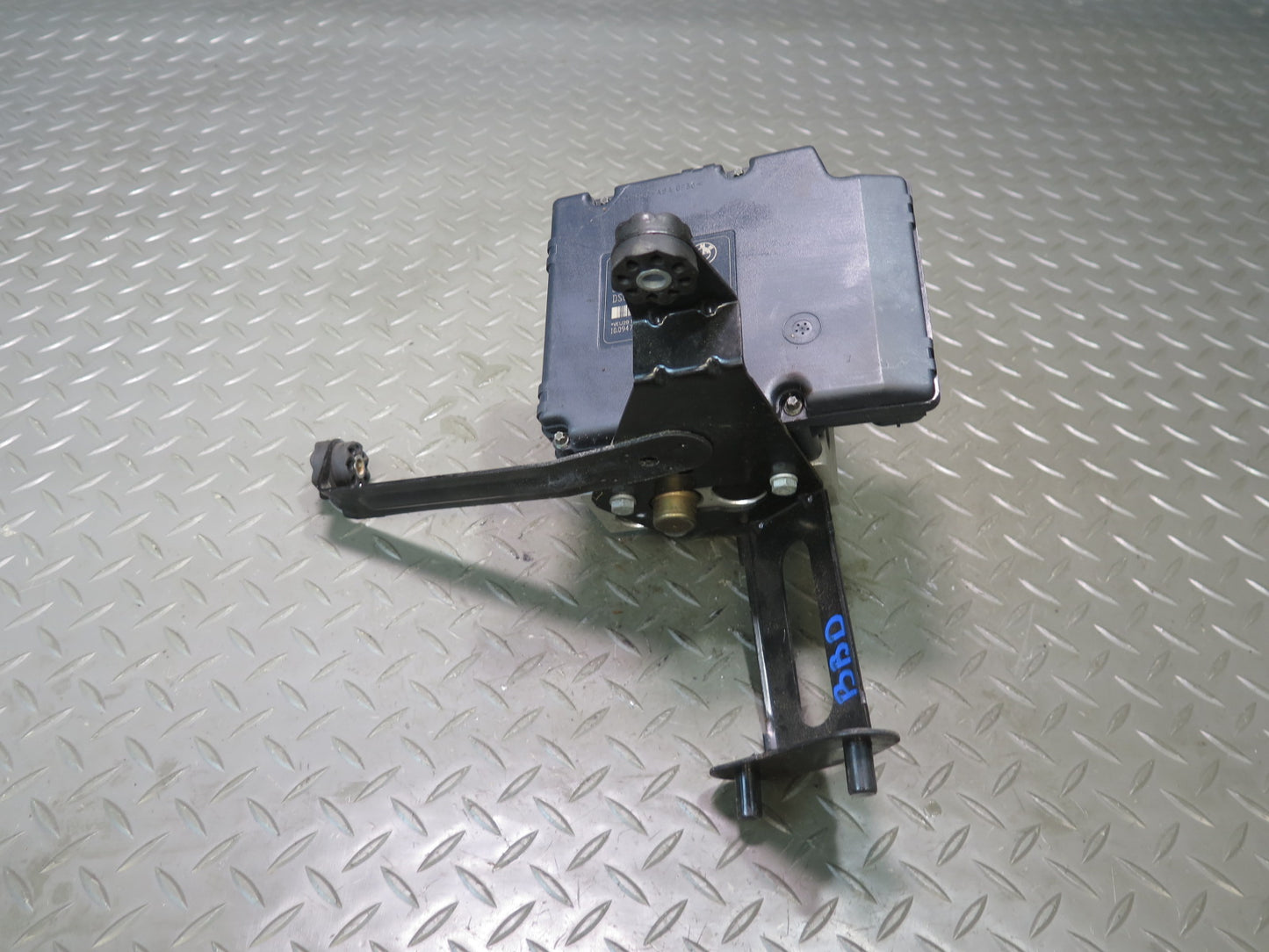 2001-2002 BMW E46 M3 DSC Anti Lock Brake ABS Pump Module 2229800