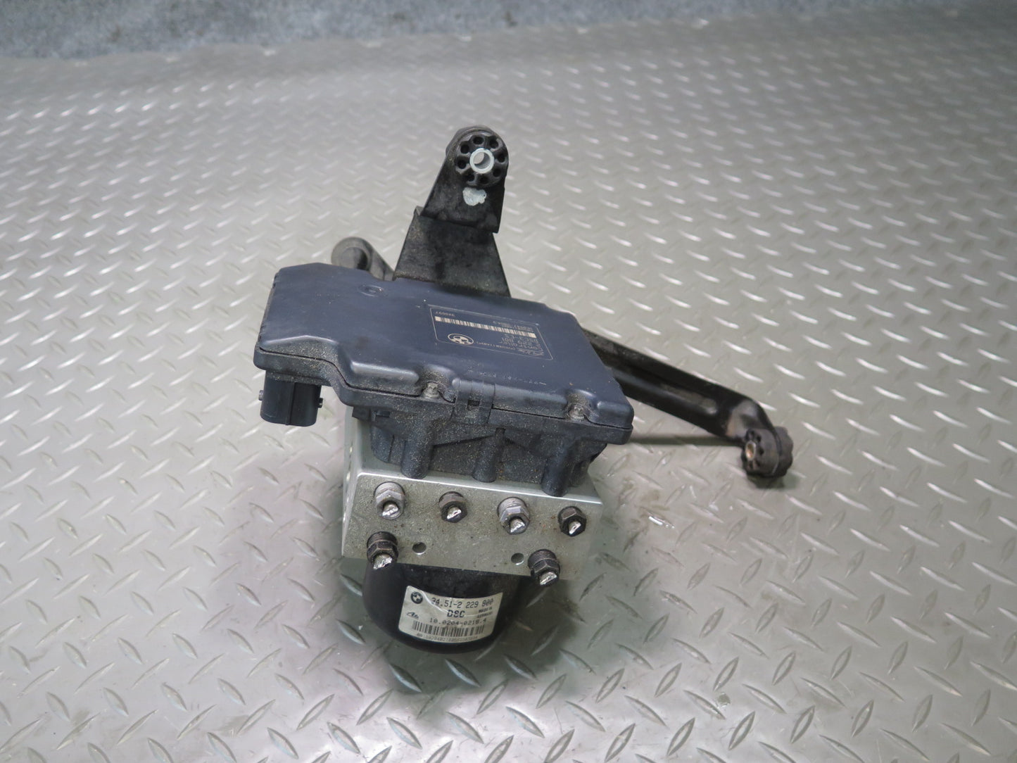 2001-2002 BMW E46 M3 DSC Anti Lock Brake ABS Pump Module 2229800