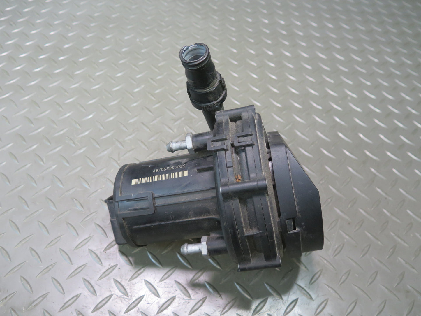 2001-2006 BMW E46 M3 Secondary Air Injection  Smog Emission Pump 7832045