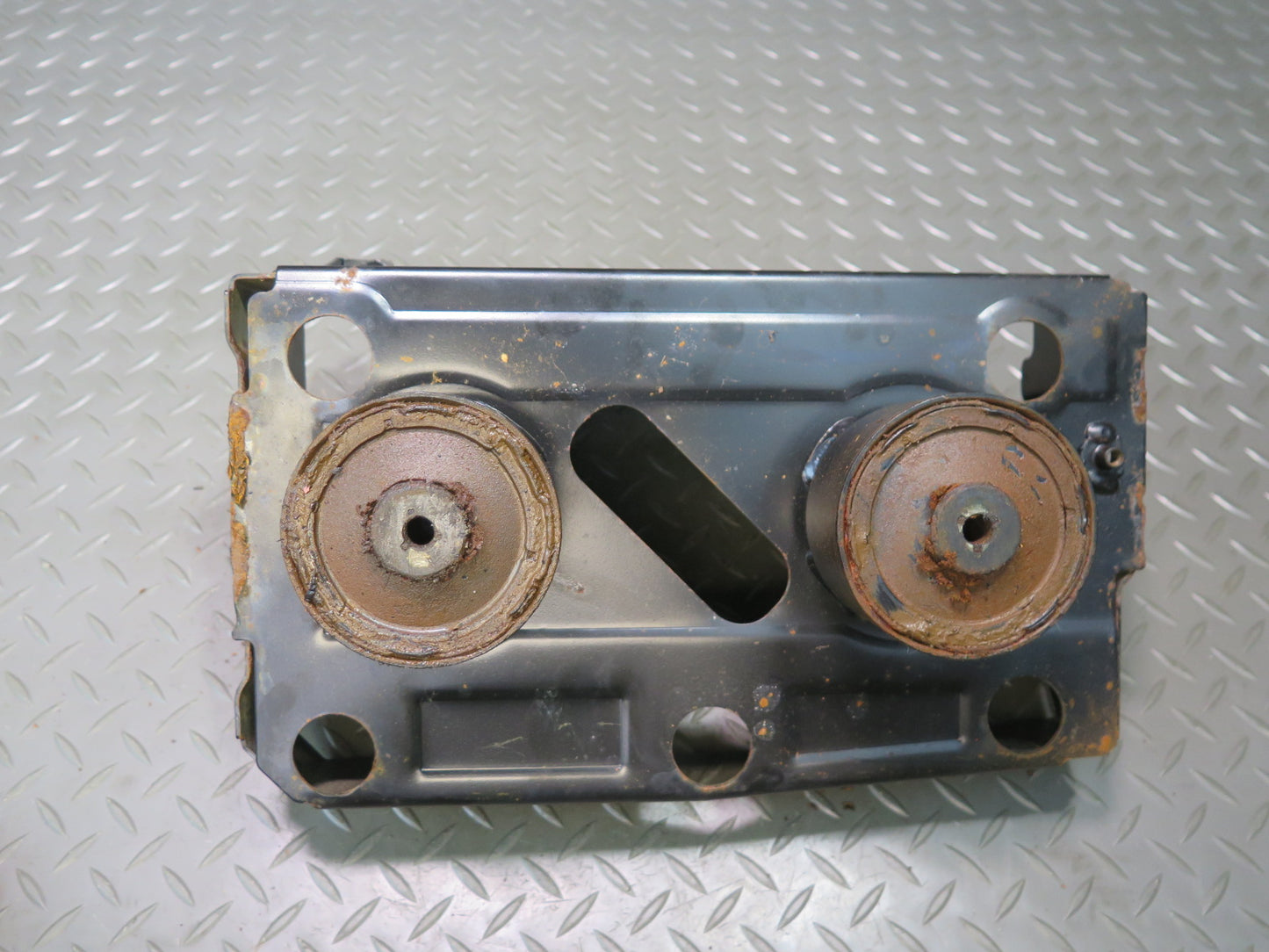 2001-2006 BMW E46 M3 Convertible Battery Tray Vibration Absorber Bracket 8236253